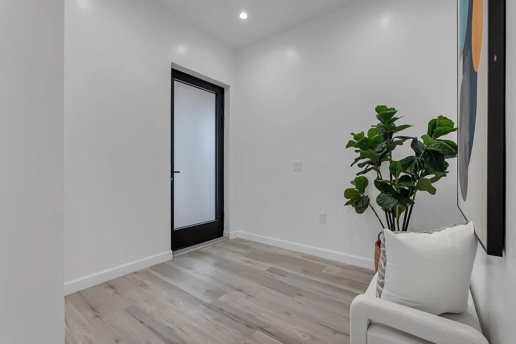 889 McLellan Drive #210 - Photo 2