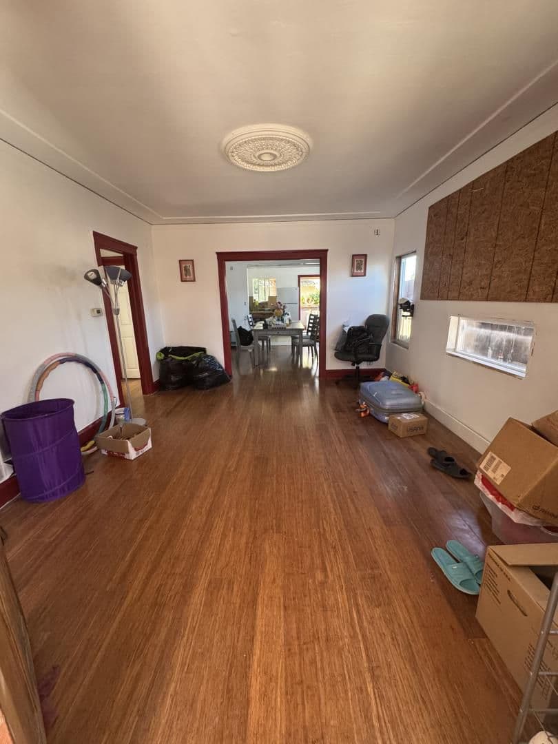 1925 East 27th Street - Photo 3