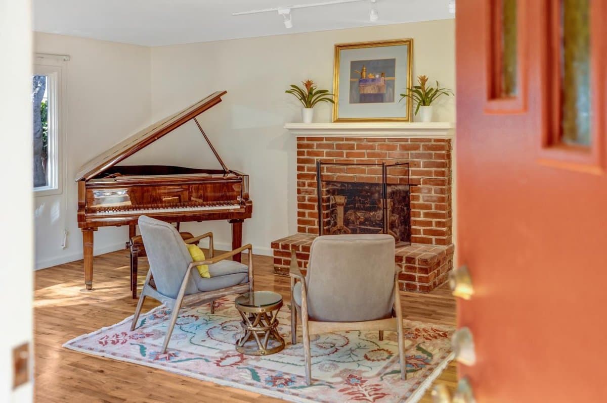 642 Cypress Street - Photo 4