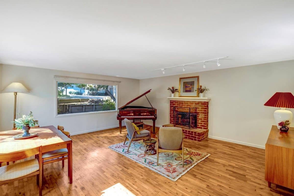 642 Cypress Street - Photo 5