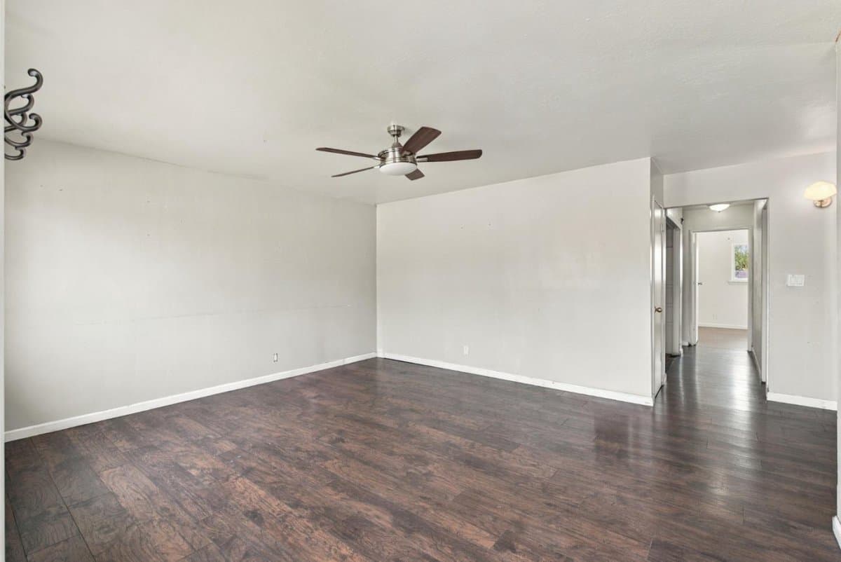 1497 Mount Lassen Drive - Photo 3