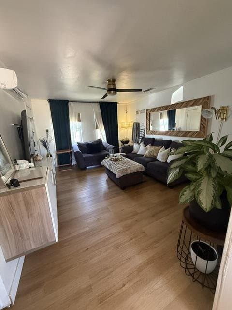 13928 Gardenland Avenue - Photo 2