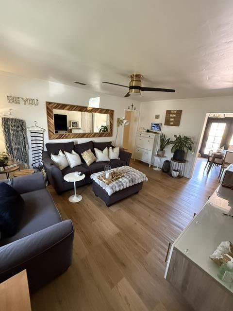 13928 Gardenland Avenue - Photo 3