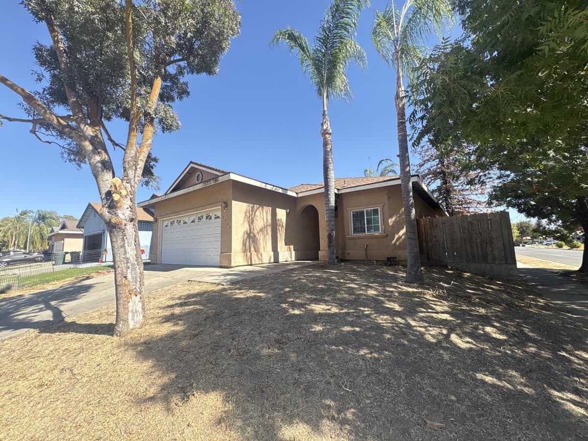 2962 Westminster Court - Photo 2
