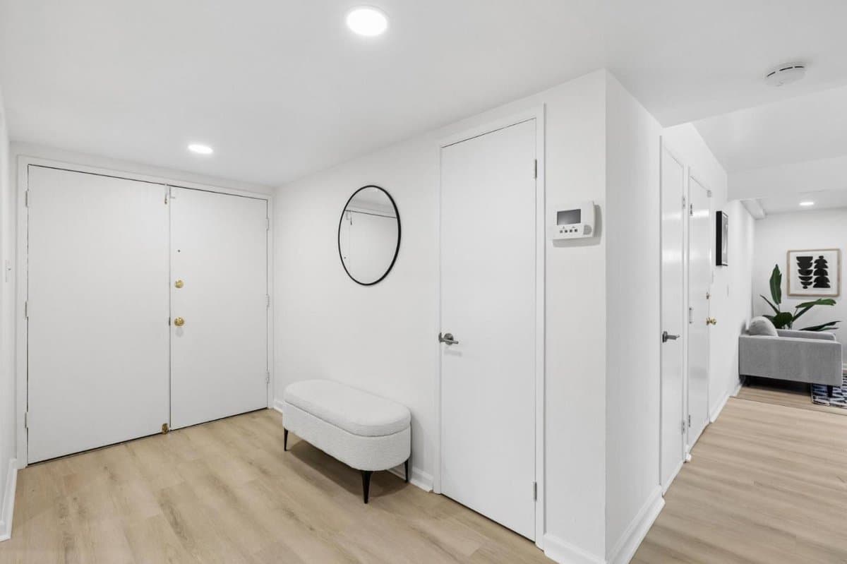 3158 Balmoral Drive - Photo 4
