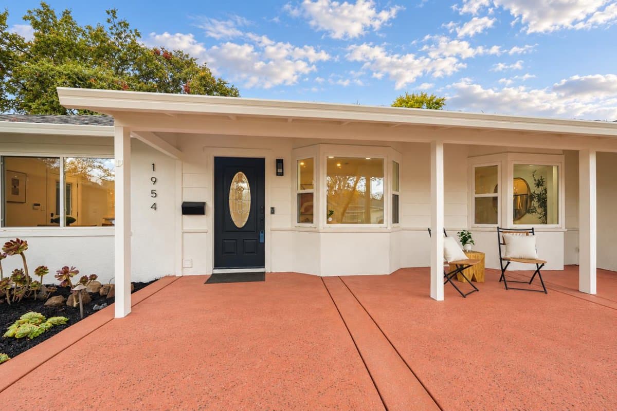 1954 Maybelle Drive - Photo 3