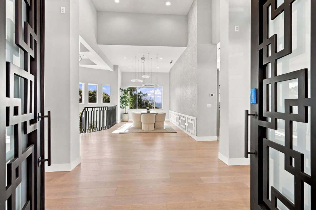 34 Charles Hill Circle - Photo 3