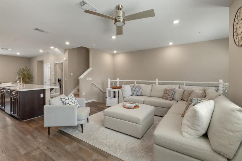 133 Llano De Los Robles Avenue #3 - Photo 1 of 8