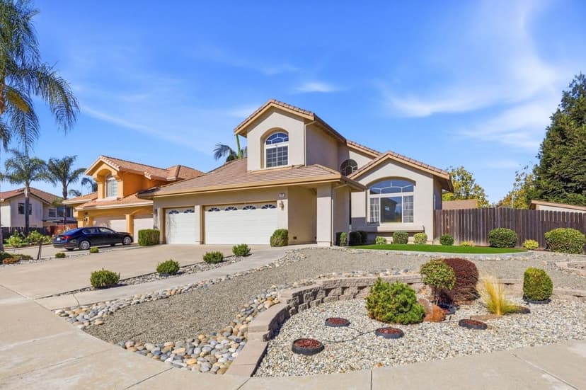 475 Calle Asta - Photo 1 of 8