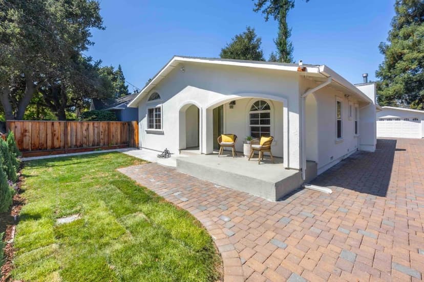 537 7th Avenue - Photo 1 of 8