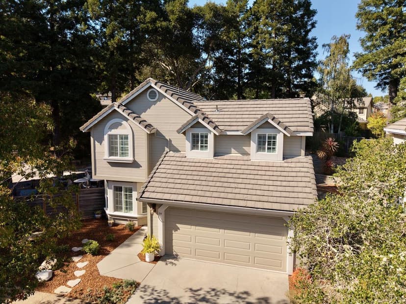 24 Coopers Hawk Court - Photo 1 of 8
