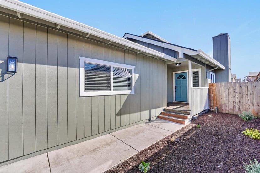 1828 Silvana Lane - Photo 1 of 8