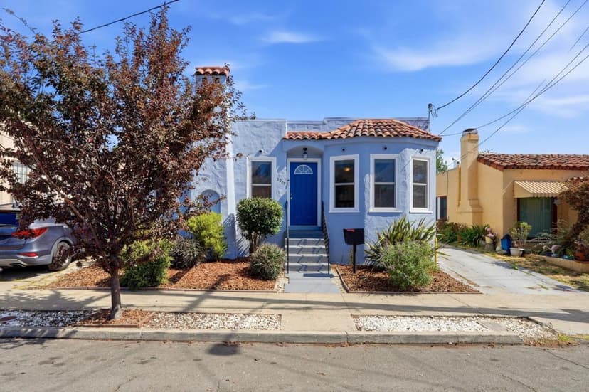 3248 Bona Street - Photo 1 of 8