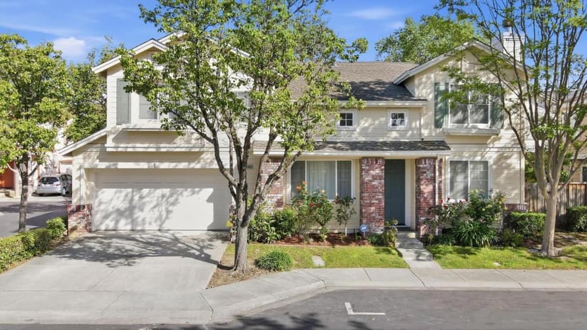 4040 Hemingway Common - Photo 1 of 8