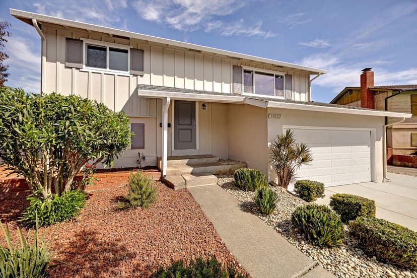 39362 Ide Court - Photo 1 of 8