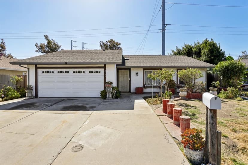2199 Avenida De Las Flores - Photo 1 of 8