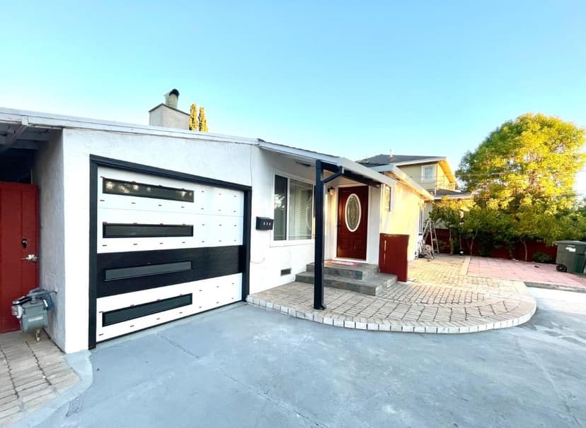 536 Flynn Avenue - Photo 1 of 8
