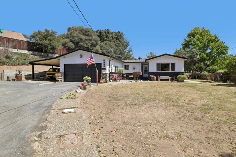 8980 Oak Road - Photo 1 of 8