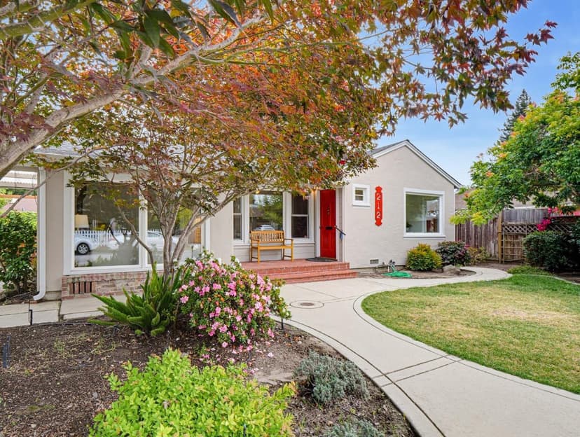 212 Dellview Avenue - Photo 1 of 8