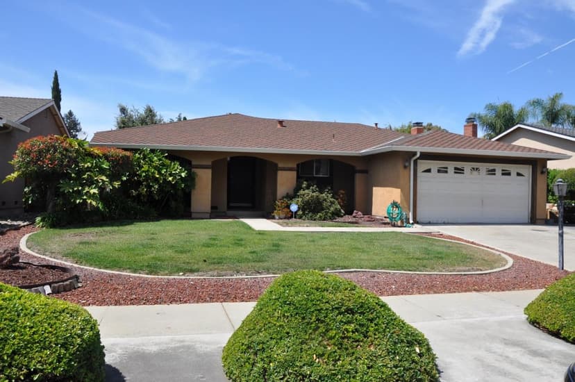 567 Hyde Park Drive - Photo 1 of 8