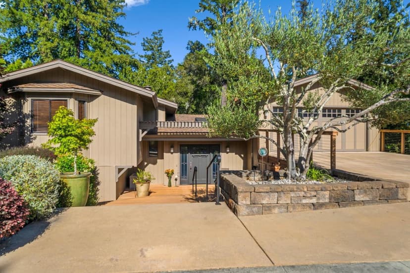 404 Esmeralda Drive - Photo 1 of 8