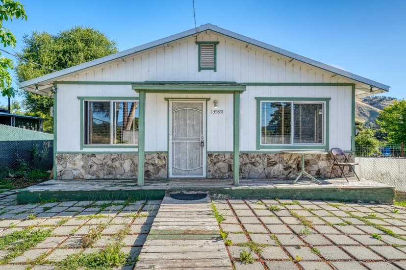 13590 Fair Oak Road - Photo 1 of 8
