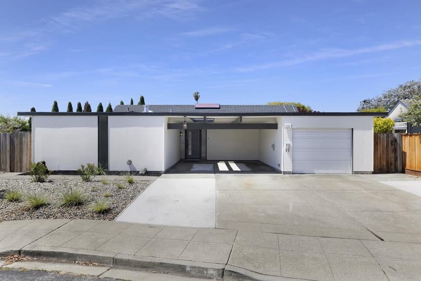 280 Pelican Court - Photo 1 of 8