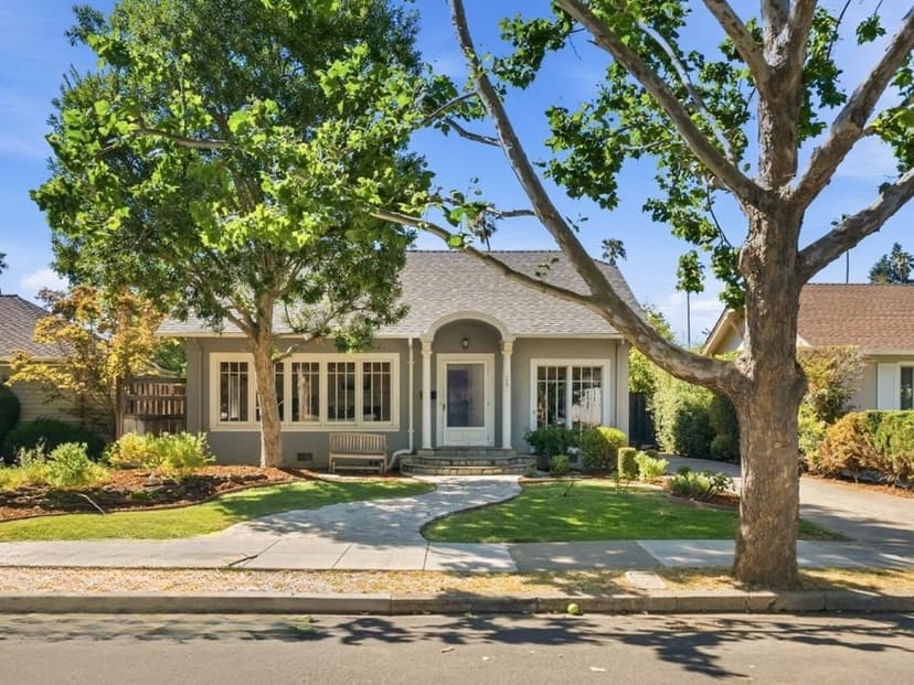 1285 Sierra Avenue - Photo 1 of 8