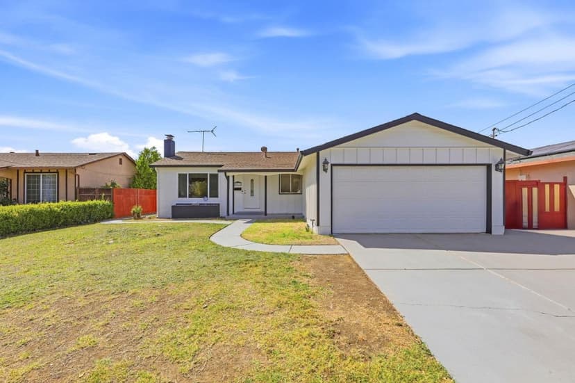 36173 Cedar Boulevard - Photo 1 of 8