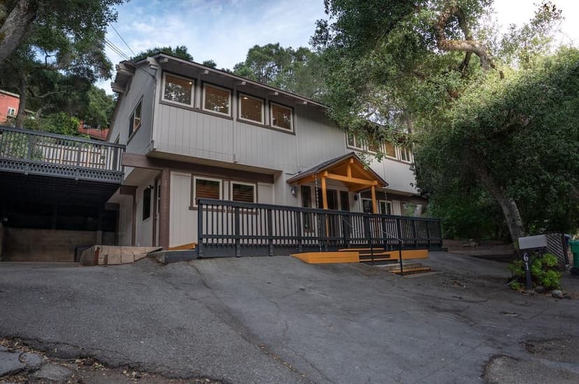 61 Southbank Road - Photo 1 of 8