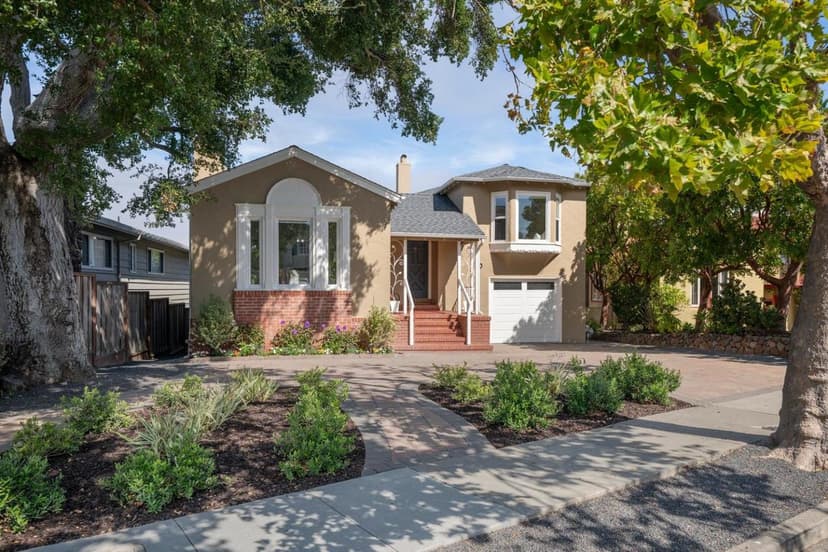 430 Hillcrest Boulevard - Photo 1 of 8