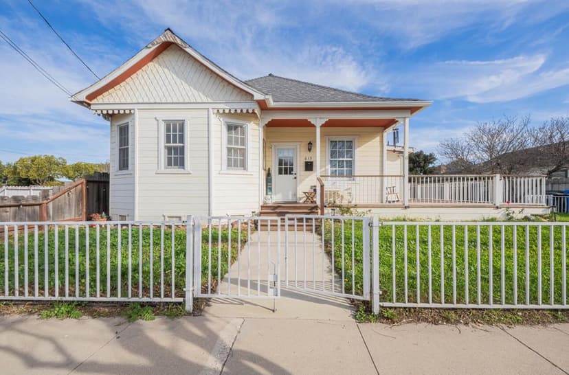 615 Monterey Street - Photo 1 of 8