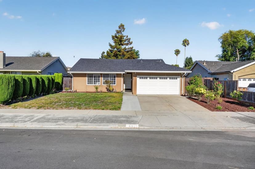 6092 Vincent Court - Photo 1 of 8
