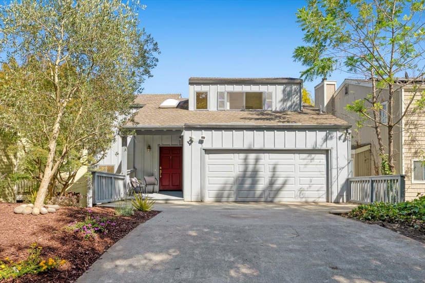 318 Lee Street - Photo 1 of 8