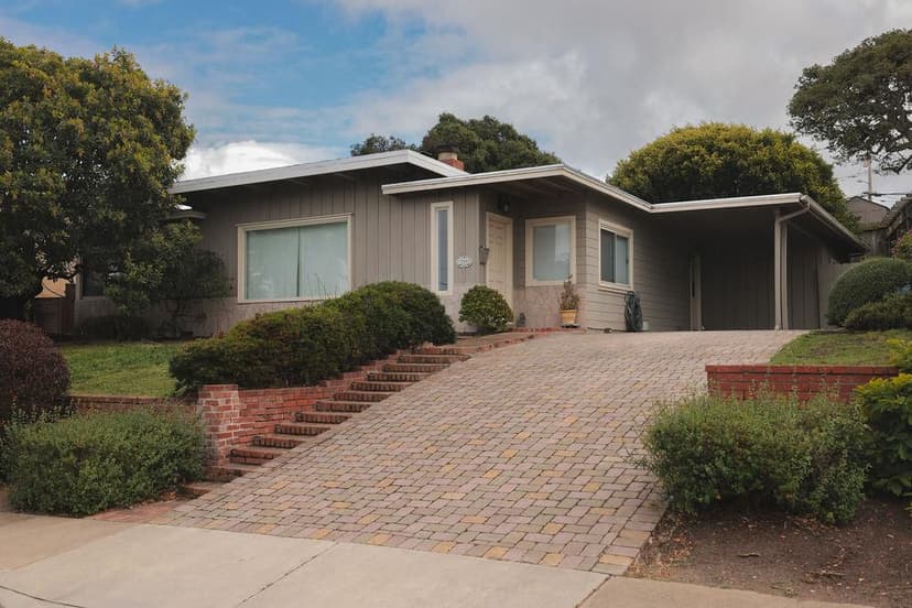 206 Edinburgh Avenue - Photo 1 of 8