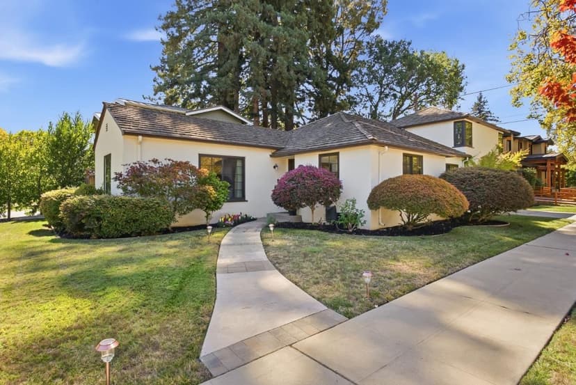591 Sierra - Photo 1 of 8