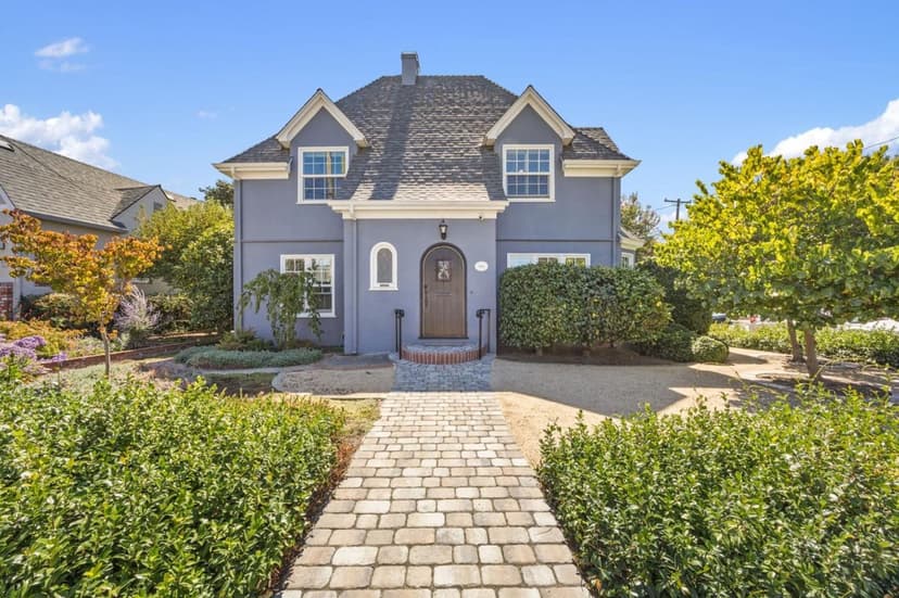 555 Begier Avenue - Photo 1 of 8