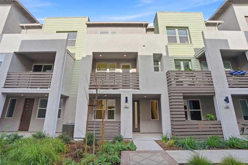5011 Seashell Terrace - Photo 1 of 8