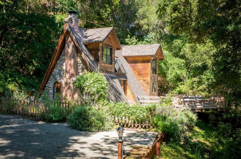 65 Hitchcock Canyon - Photo 1 of 8