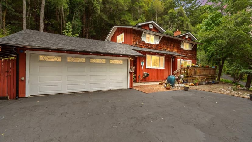 12734 Irwin Way - Photo 1 of 8
