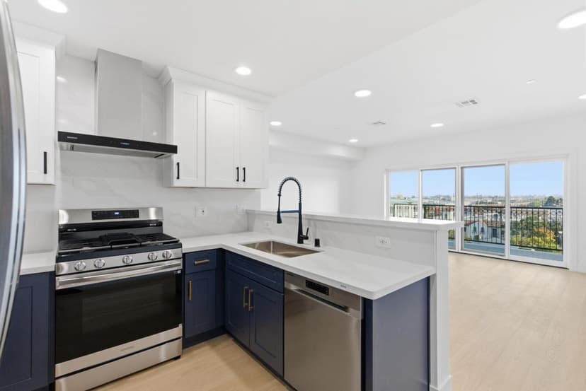 560 El Camino Real #206 - Photo 1 of 8