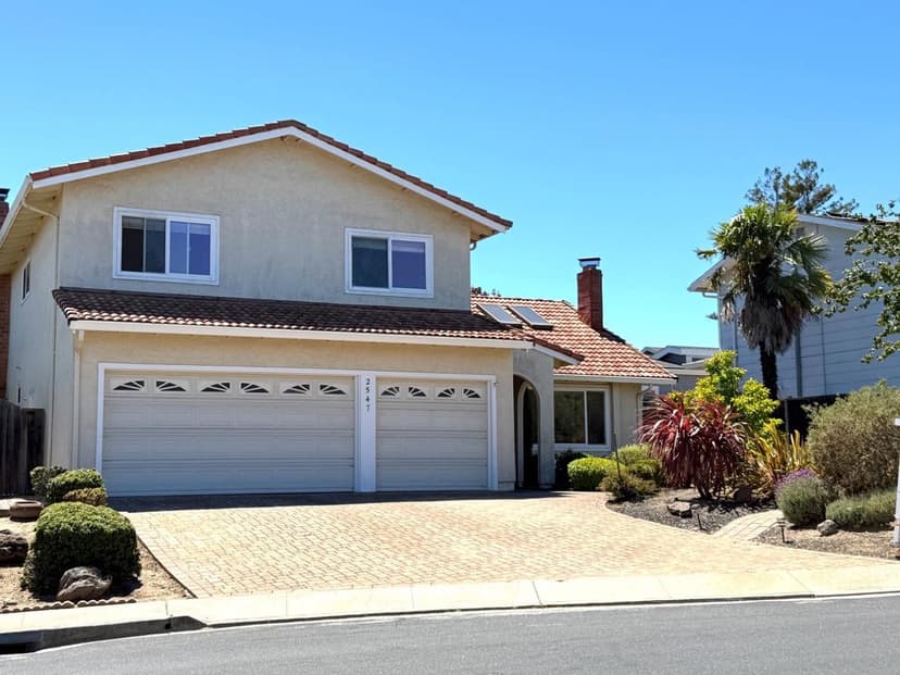 2547 Somerset Drive - Photo 1 of 8
