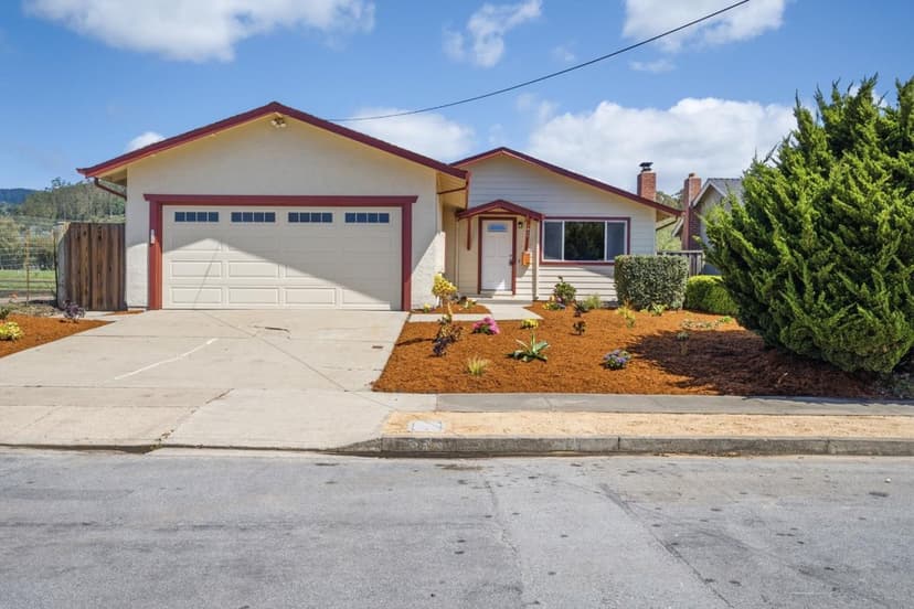 1017 Golden Gate Avenue - Photo 1 of 8