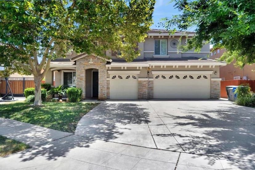 7113 East Garland Avenue - Photo 1 of 8