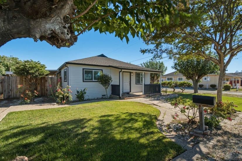 311 Santa Ana Road - Photo 1 of 8
