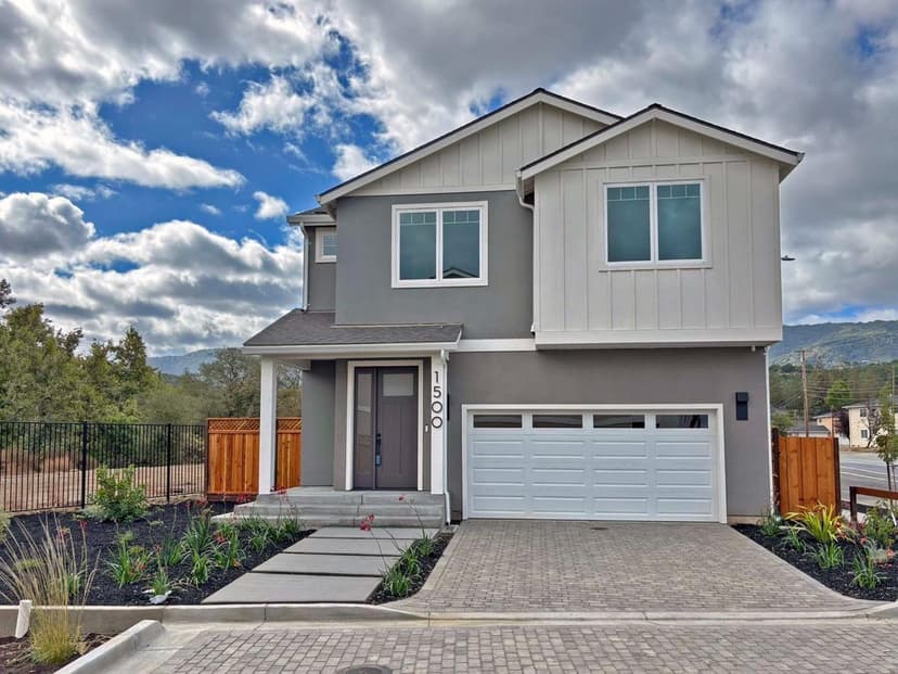 1500 Paradise Court - Photo 1 of 8