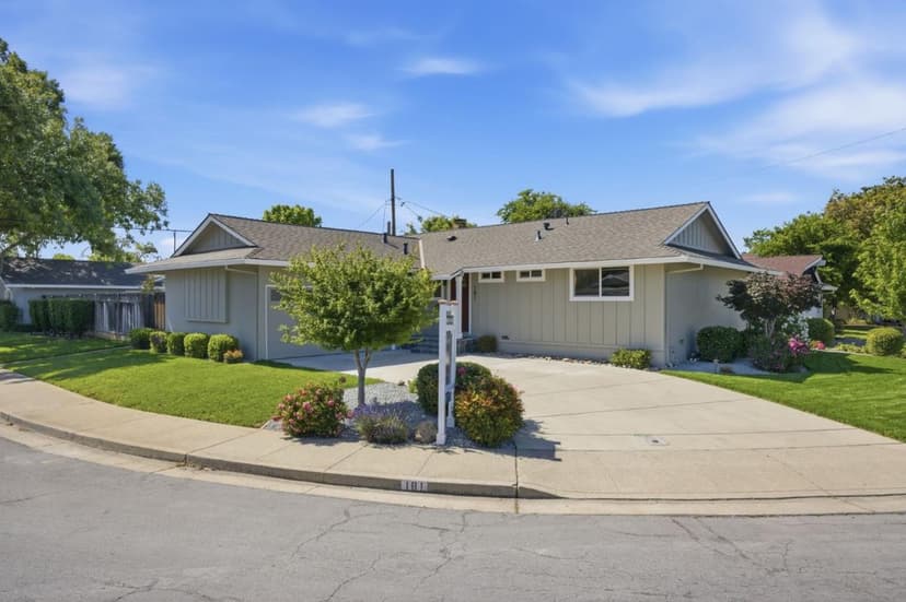 181 Warwick Drive - Photo 1 of 8