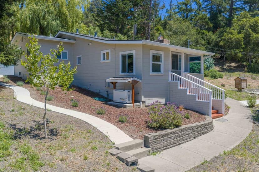 11 Recreation Drive - Photo 1 of 8