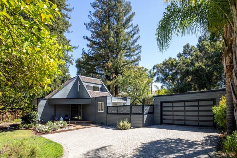 440 9th Avenue - Photo 1 of 8