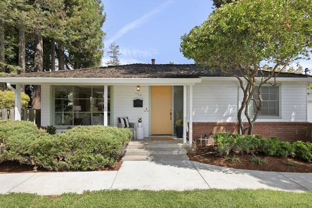 1762 Pilgrim Avenue - Photo 1 of 8